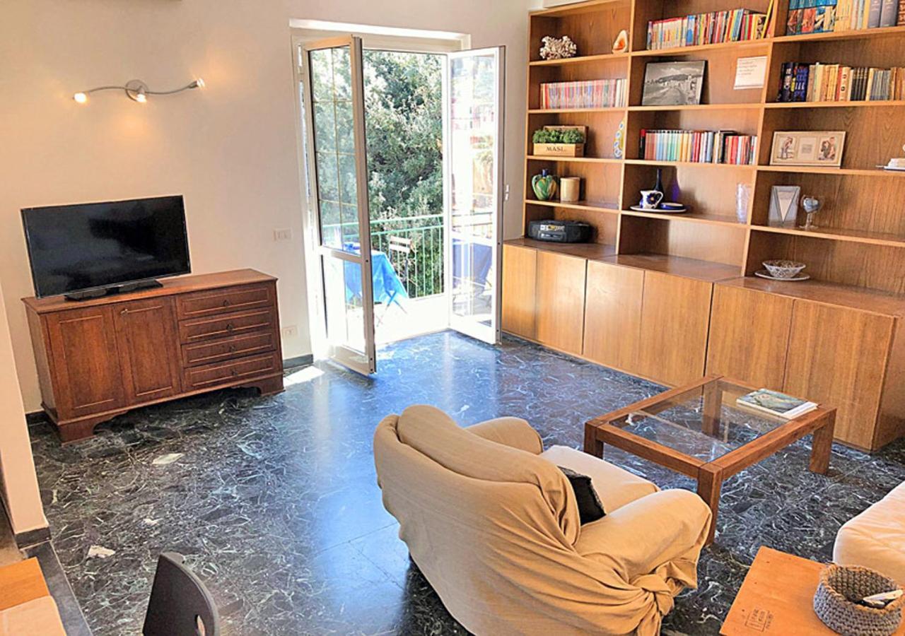 Il Mare A Due Passi Apartment เลริชี ภายนอก รูปภาพ