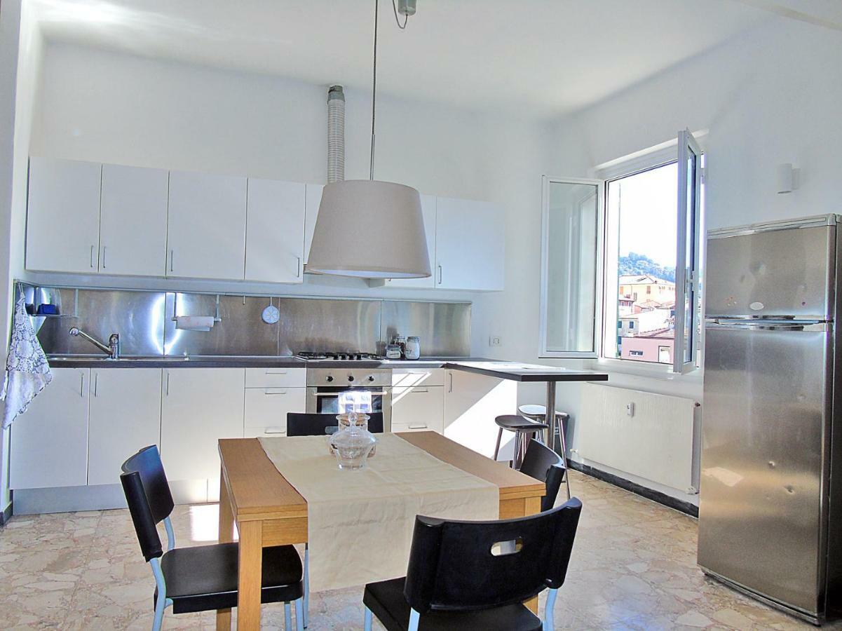 Il Mare A Due Passi Apartment เลริชี ภายนอก รูปภาพ