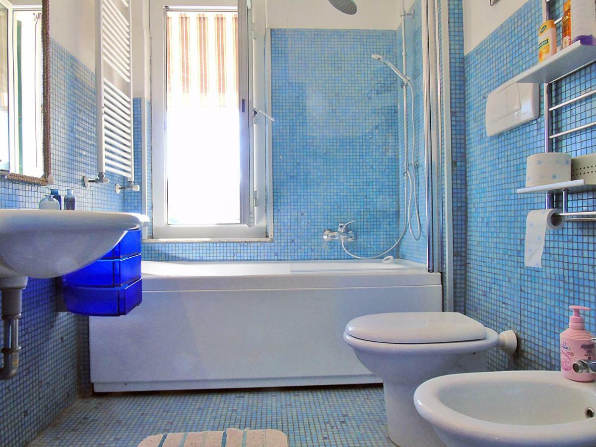 Il Mare A Due Passi Apartment เลริชี ภายนอก รูปภาพ